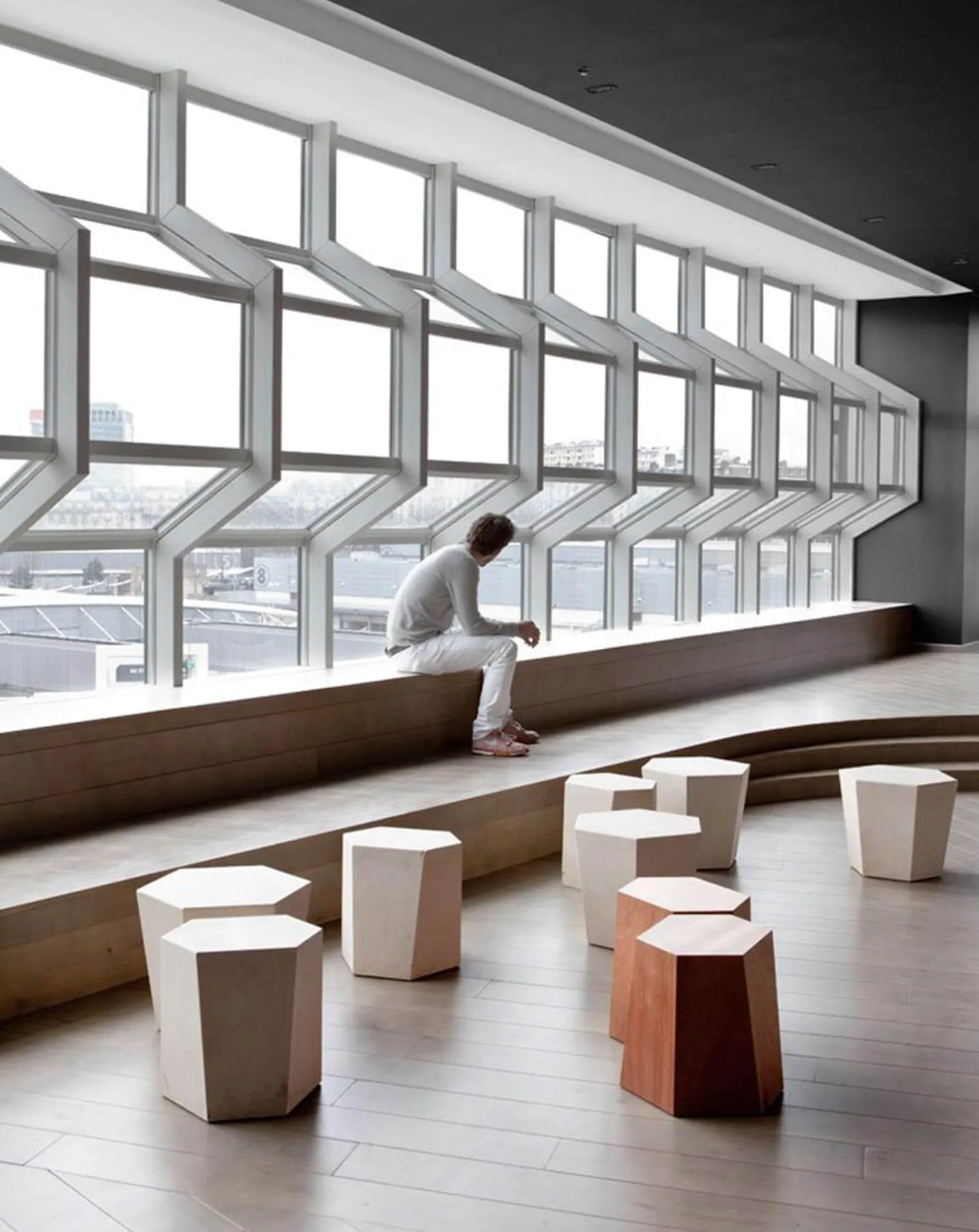  Electric Cultural Centre - Parigi