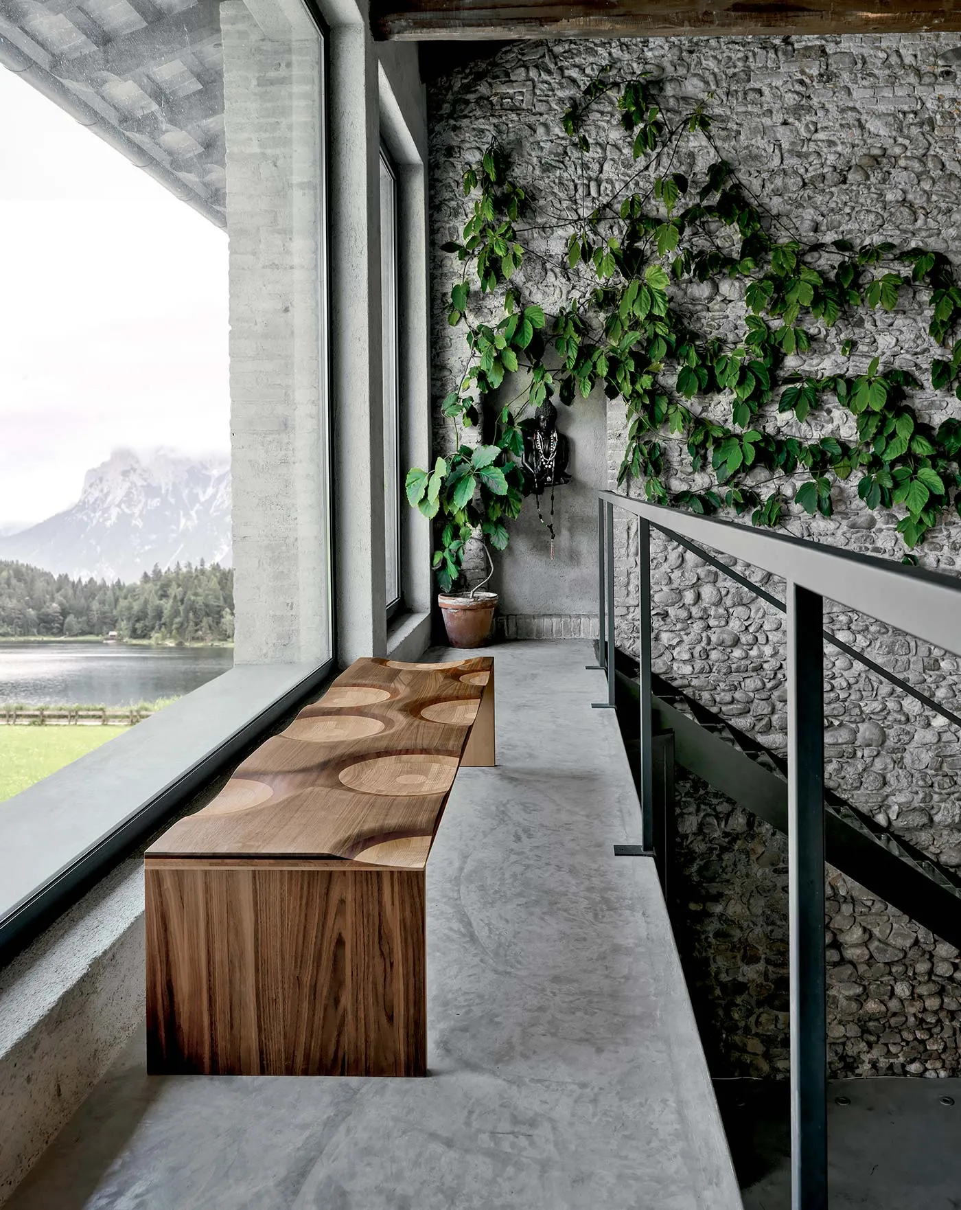 RIPPLES LIKE A RIVER modular solid wood bench by Casamania & Horm